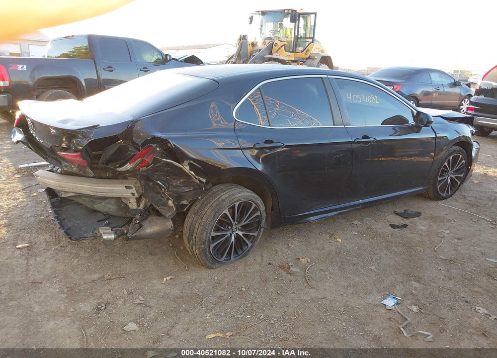 2018 TOYOTA CAMRY SE VIN: JTNB11HK2J3003687