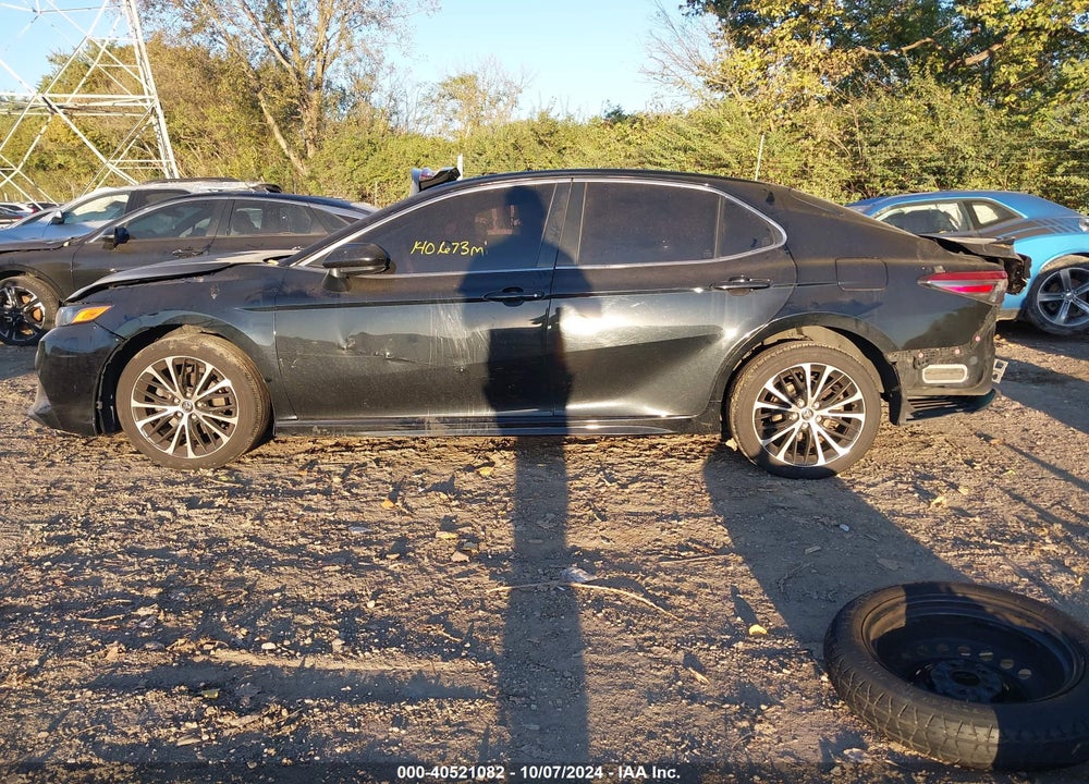 2018 TOYOTA CAMRY SE VIN: JTNB11HK2J3003687