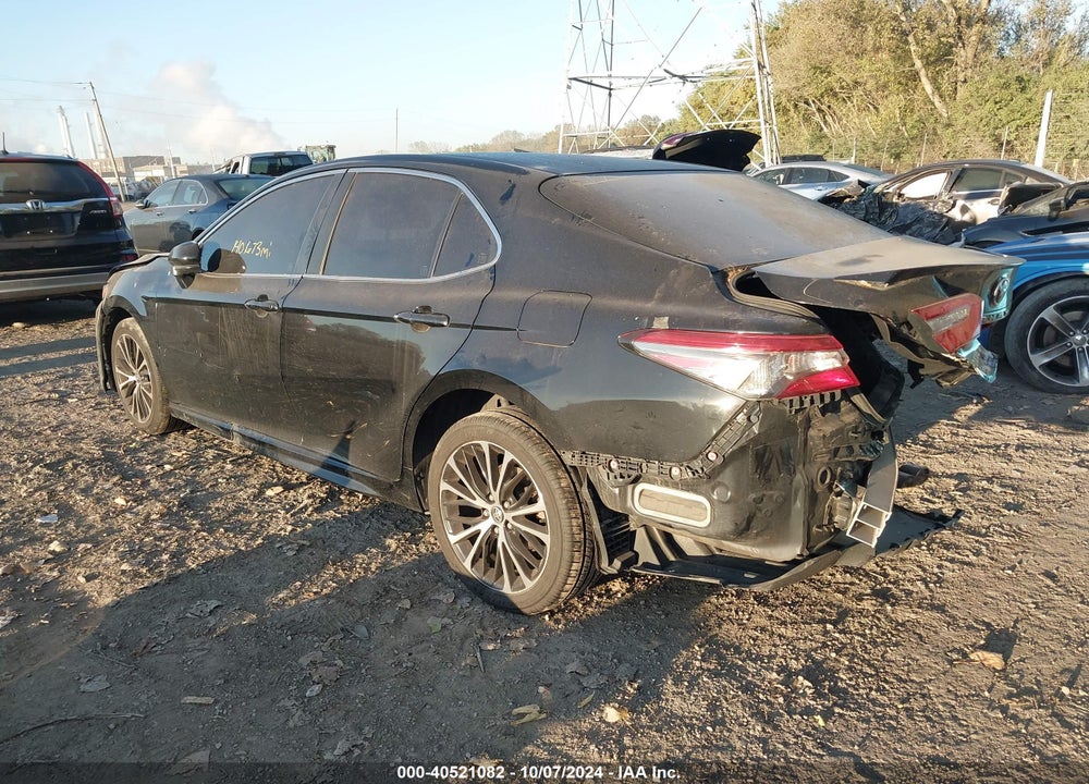 2018 TOYOTA CAMRY SE VIN: JTNB11HK2J3003687