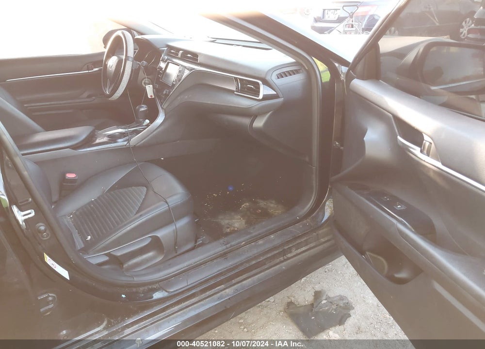 2018 TOYOTA CAMRY SE VIN: JTNB11HK2J3003687