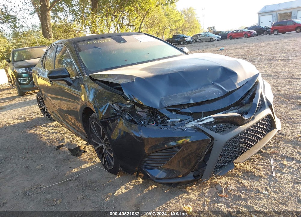 2018 TOYOTA CAMRY SE VIN: JTNB11HK2J3003687