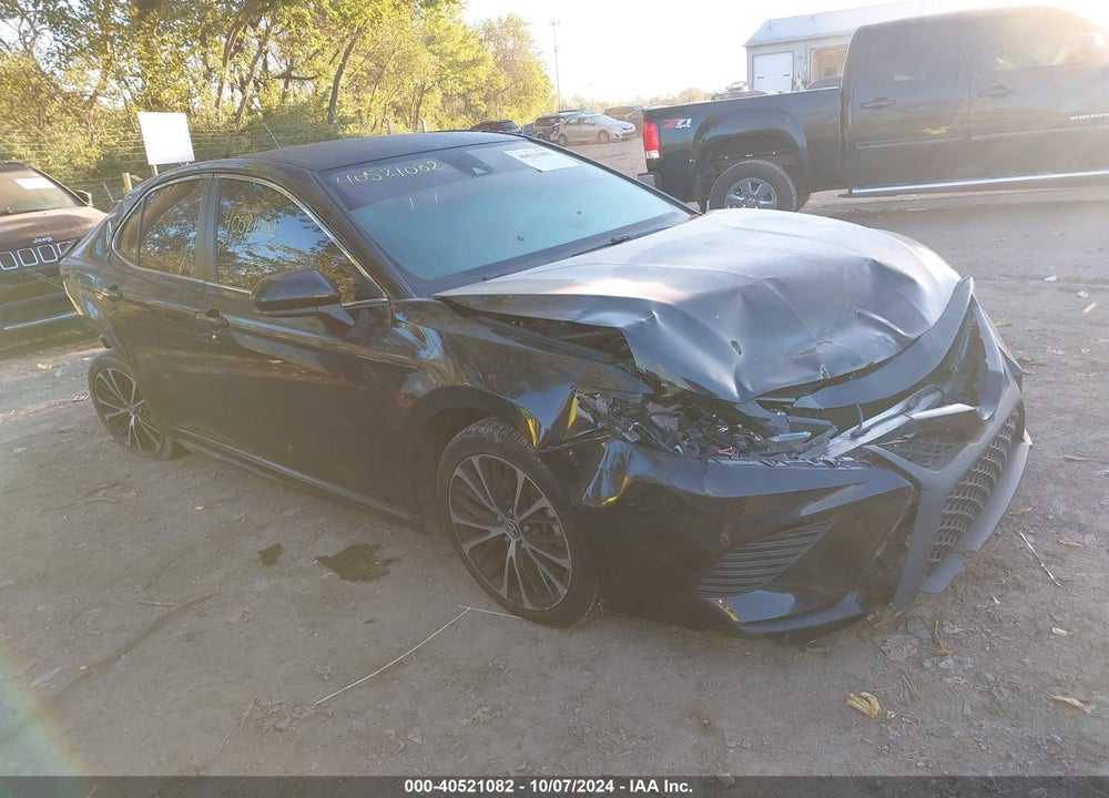2018 TOYOTA CAMRY SE VIN: JTNB11HK2J3003687