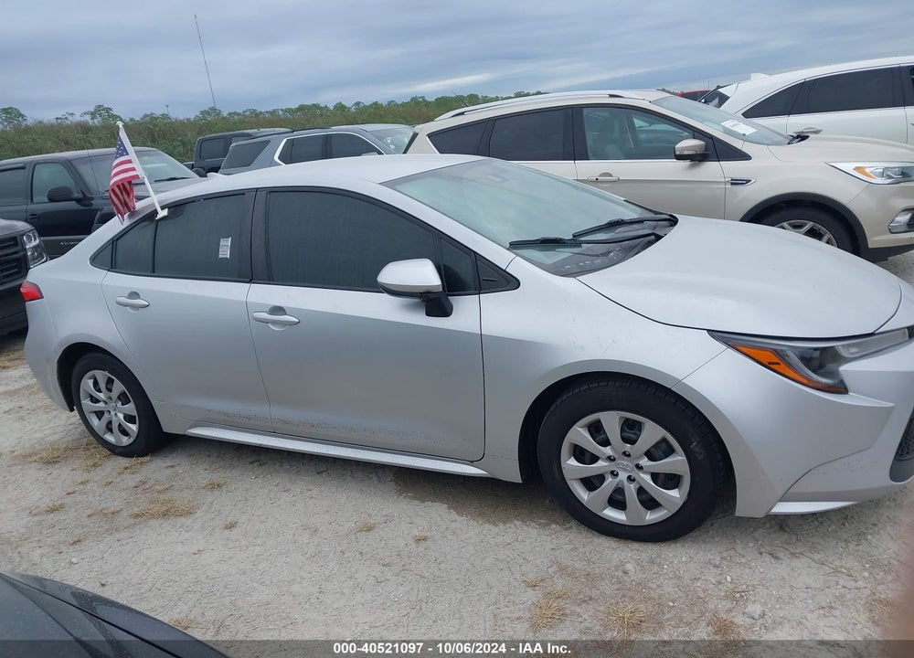 2022 TOYOTA COROLLA LE VIN: JTDEPMAE0N3004896