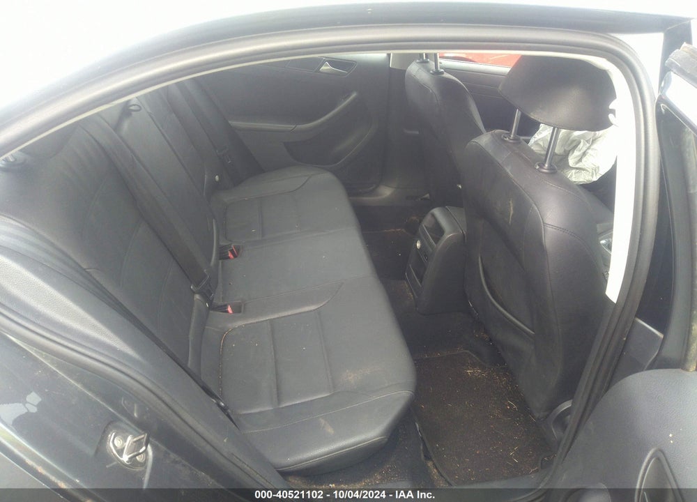 2012 VOLKSWAGEN JETTA 2.5L SE VIN: 3VWDX7AJ1CM353181