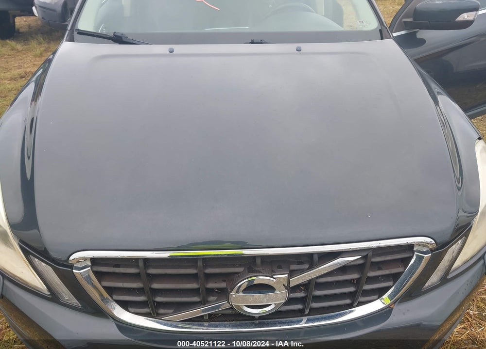 2013 VOLVO XC60 3.2 PREMIER + VIN: YV4940DZ1D2384172