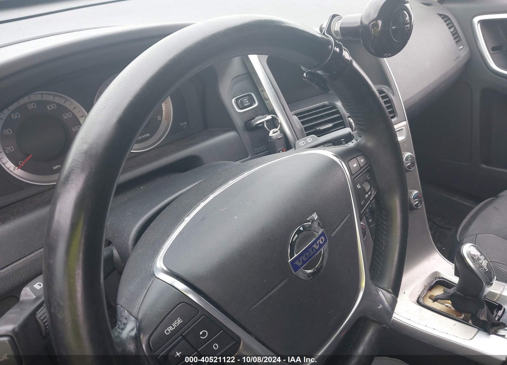 2013 VOLVO XC60 3.2 PREMIER + VIN: YV4940DZ1D2384172