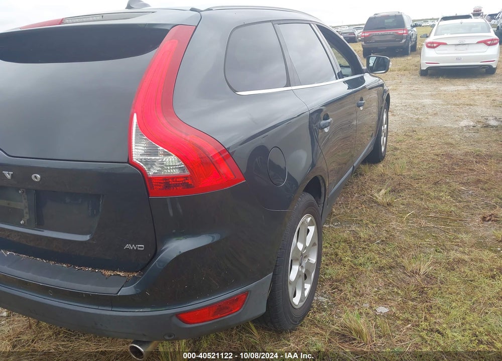 2013 VOLVO XC60 3.2 PREMIER + VIN: YV4940DZ1D2384172