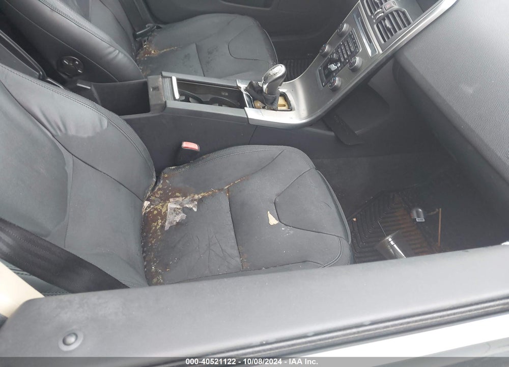 2013 VOLVO XC60 3.2 PREMIER + VIN: YV4940DZ1D2384172