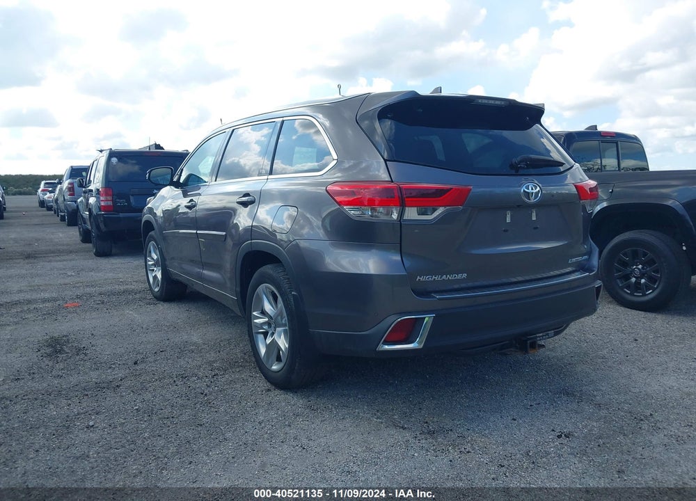 2019 TOYOTA HIGHLANDER LIMITED VIN: 5TDDZRFHXKS941819