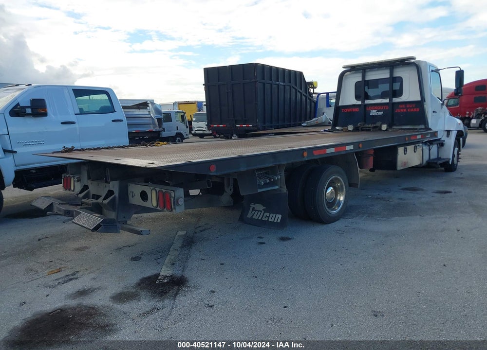 2008 HINO 258 VIN: 5PVND8JP782S50596