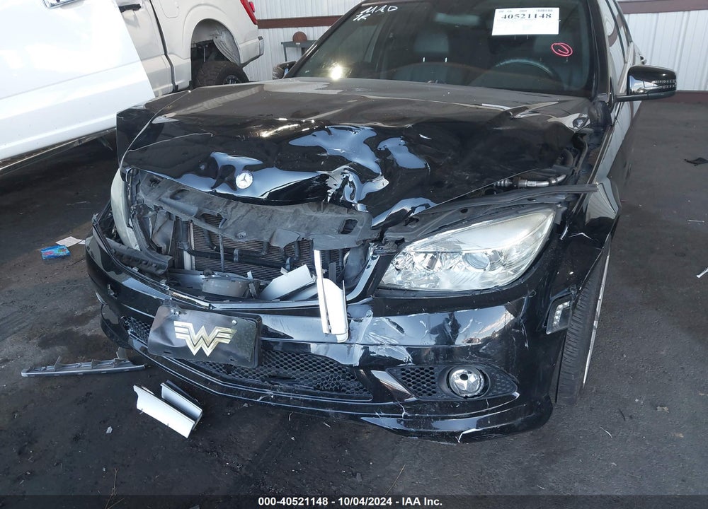 2010 MERCEDES-BENZ C 300 LUXURY/SPORT VIN: WDDGF5EB5AF372636