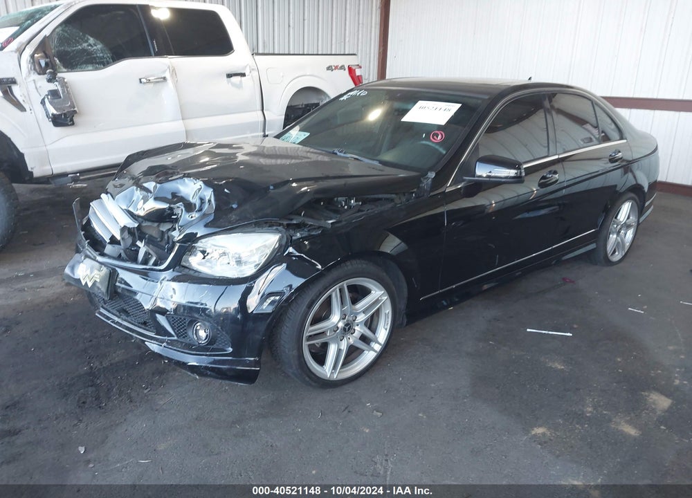 2010 MERCEDES-BENZ C 300 LUXURY/SPORT VIN: WDDGF5EB5AF372636