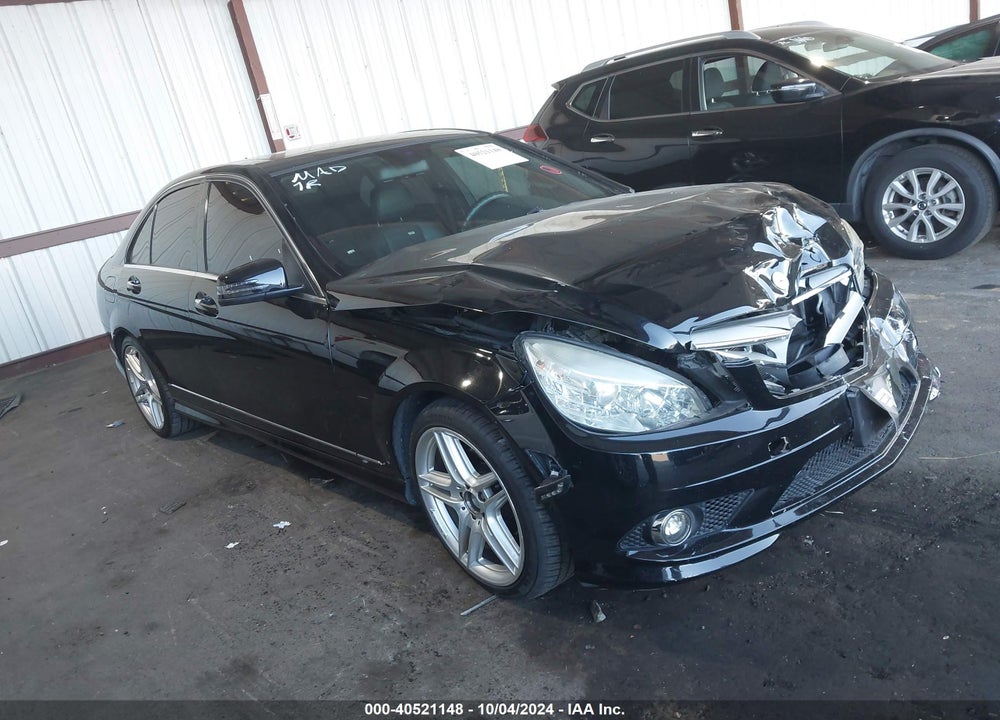 2010 MERCEDES-BENZ C 300 LUXURY/SPORT VIN: WDDGF5EB5AF372636