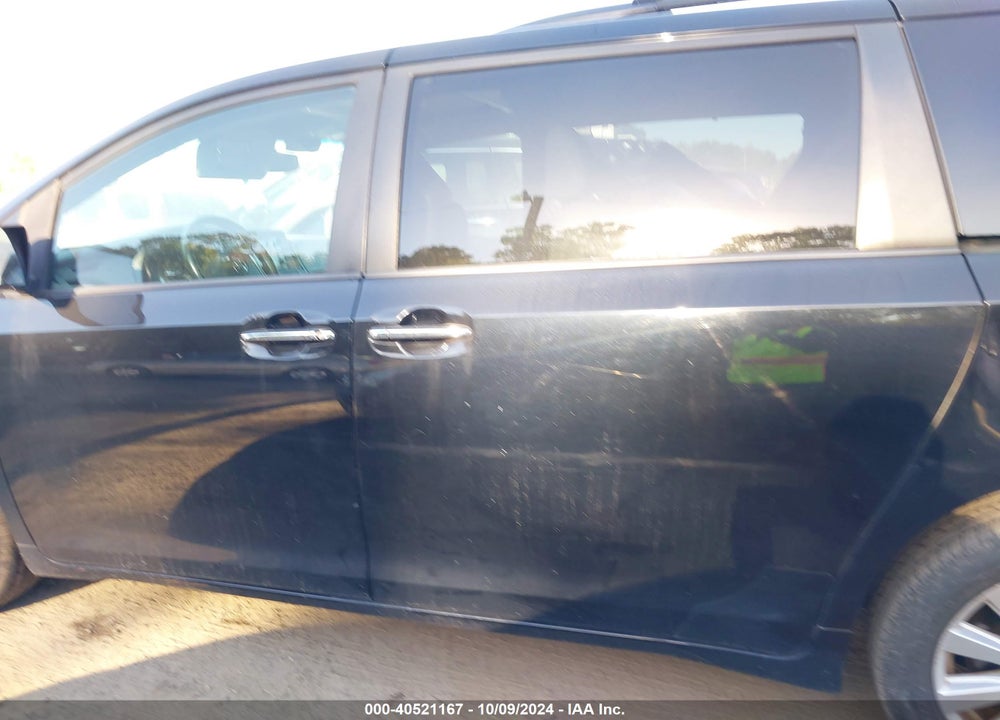 2017 TOYOTA SIENNA XLE LIMITED VIN: 5TDDZ3DC1HS182412