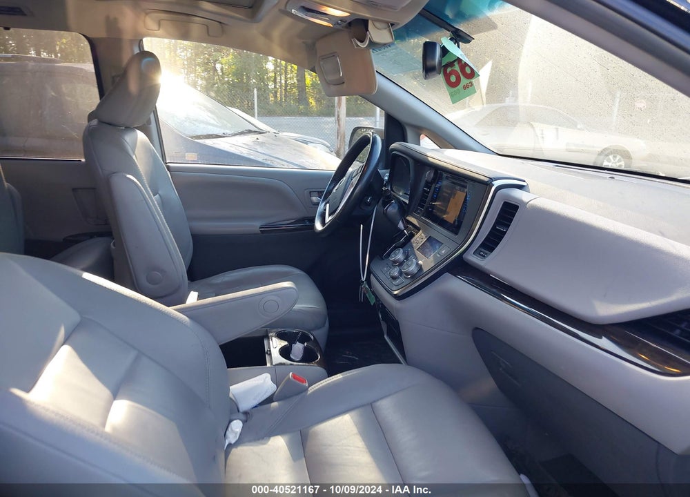 2017 TOYOTA SIENNA XLE LIMITED VIN: 5TDDZ3DC1HS182412