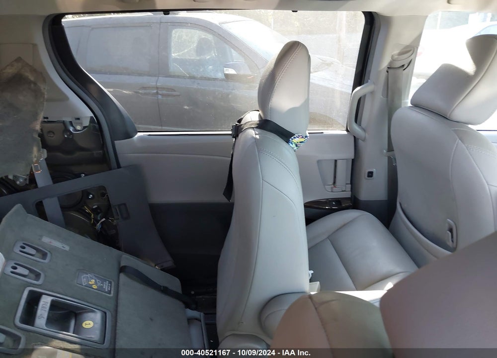 2017 TOYOTA SIENNA XLE LIMITED VIN: 5TDDZ3DC1HS182412