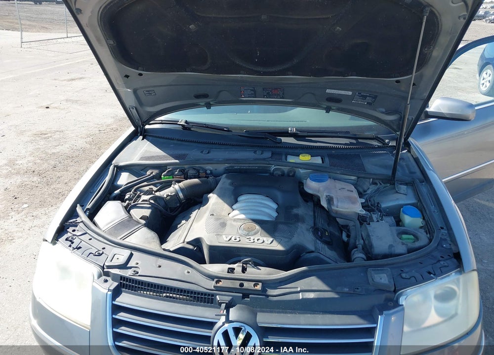 2003 VOLKSWAGEN PASSAT GLX VIN: WVWYH63BX3E462889