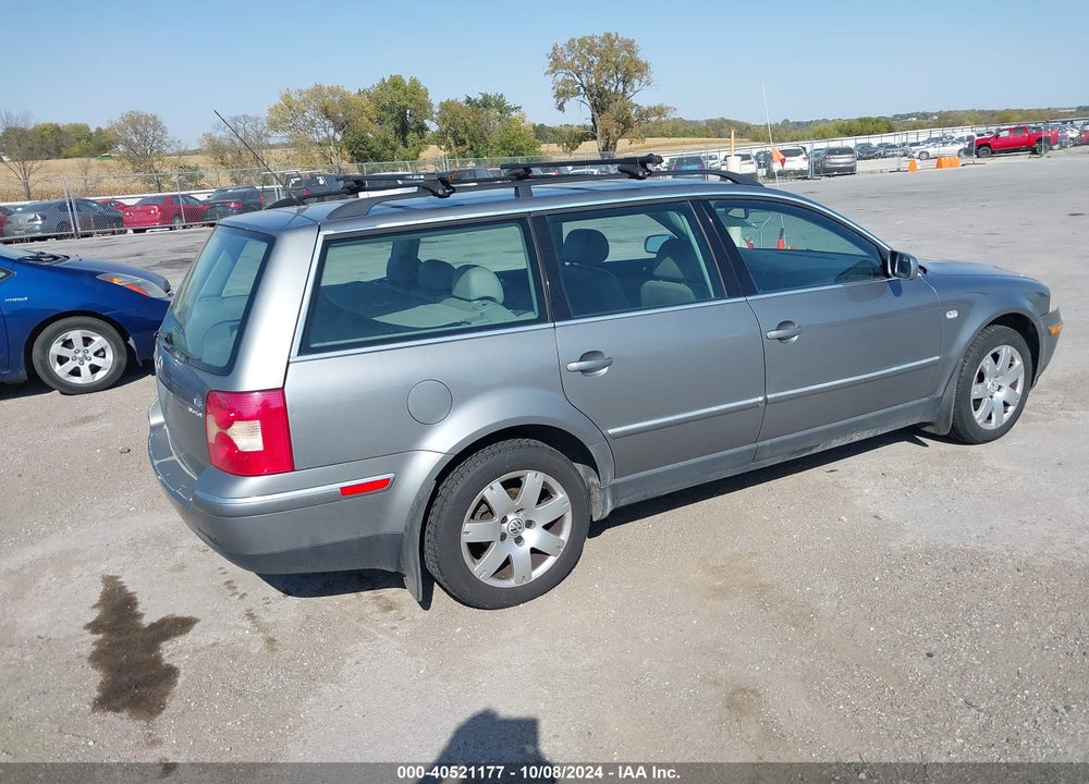 2003 VOLKSWAGEN PASSAT GLX VIN: WVWYH63BX3E462889