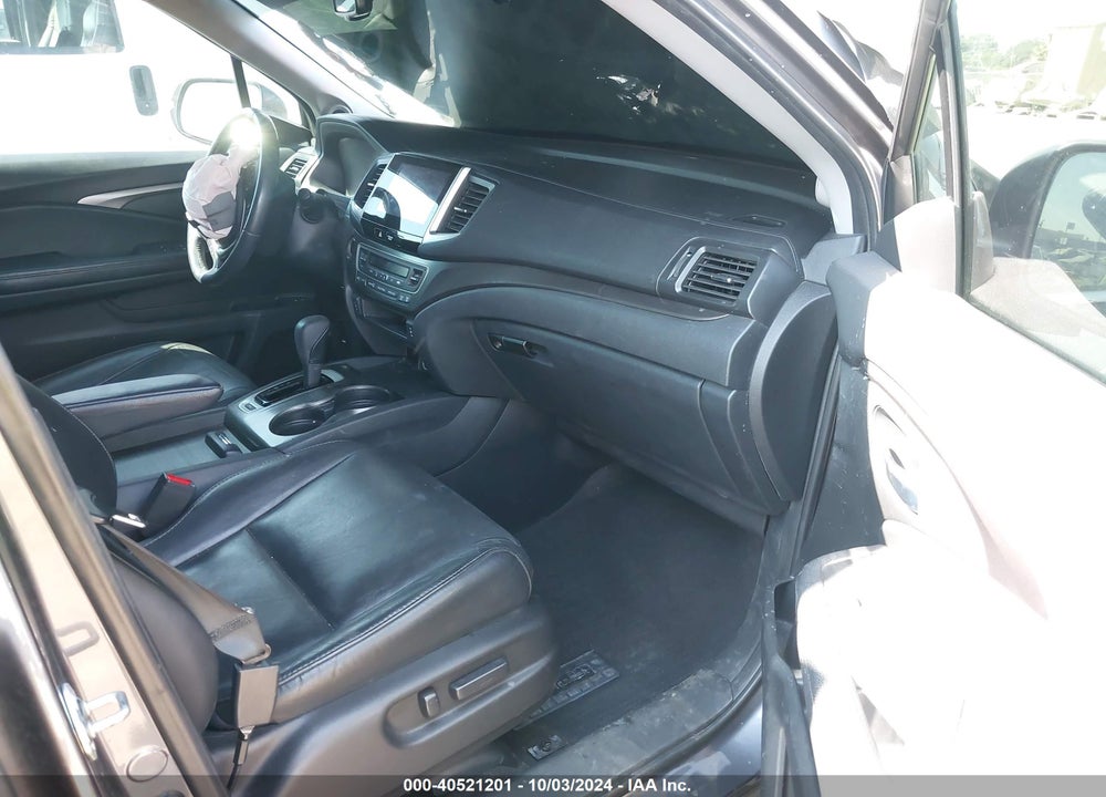 2017 HONDA PILOT EX-L VIN: 5FNYF5H61HB031004
