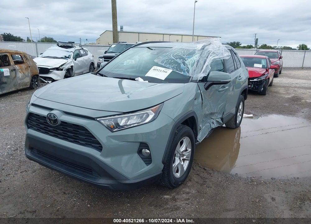 2019 TOYOTA RAV4 XLE VIN: 2T3W1RFV9KW037691