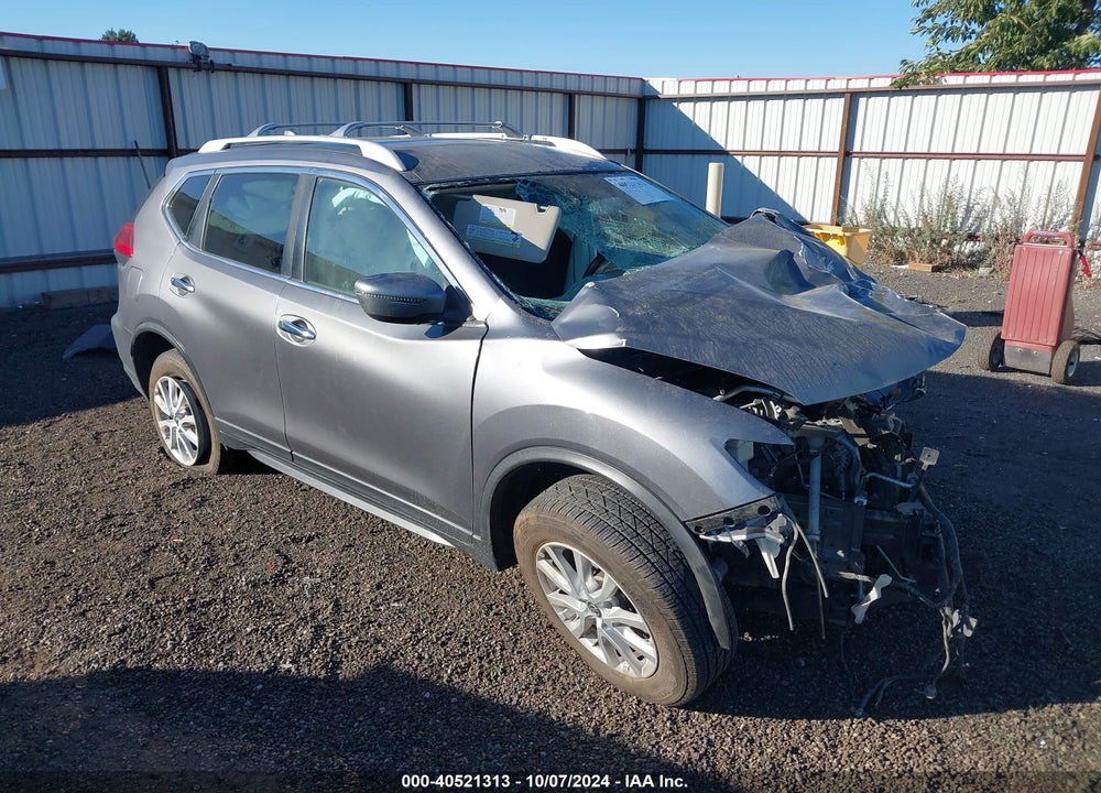 2017 NISSAN ROGUE SV VIN: KNMAT2MTXHP521239