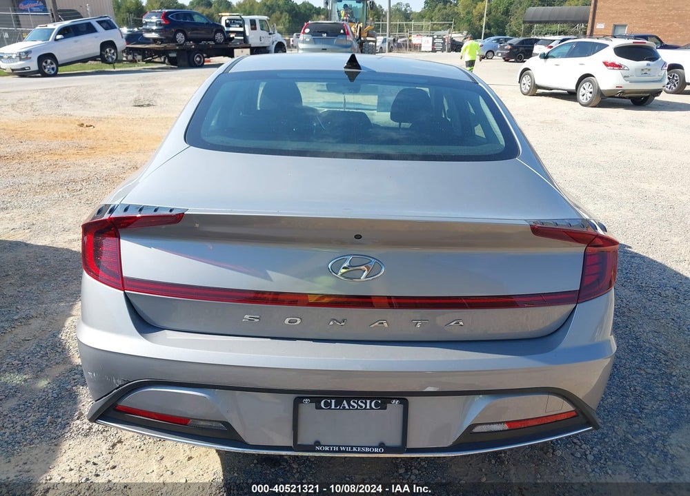 2023 HYUNDAI SONATA SE VIN: KMHL24JAXPA259102