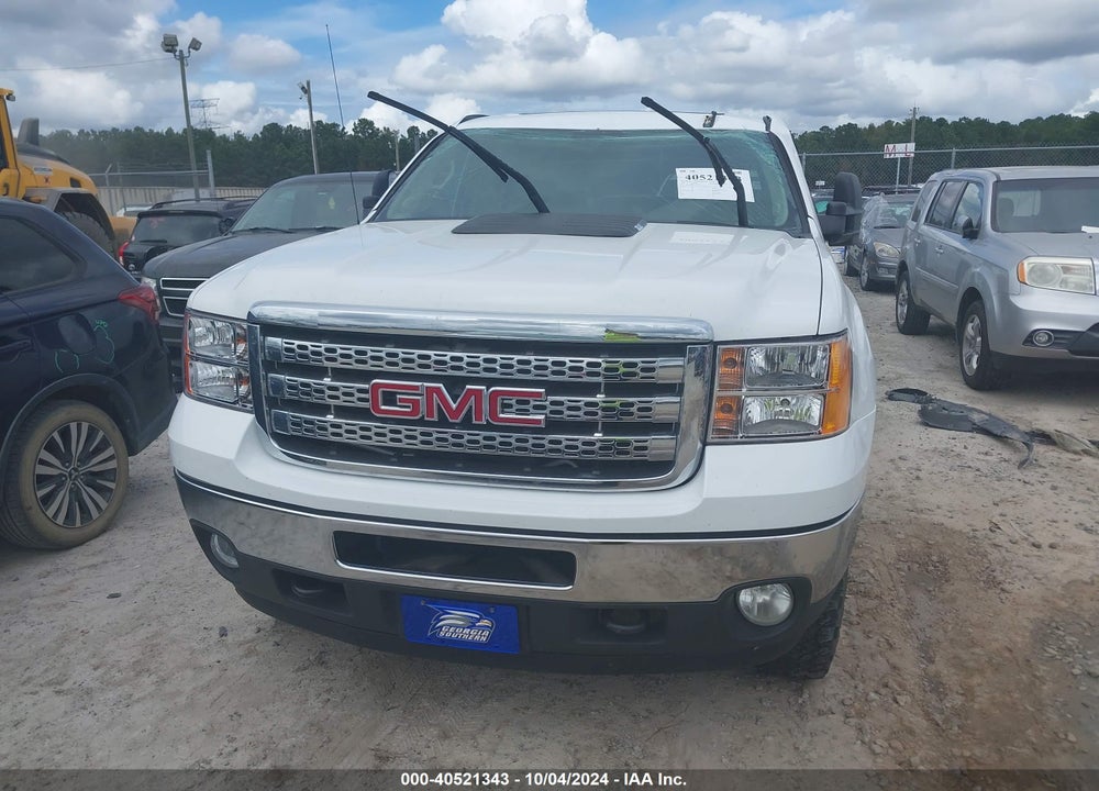 2011 GMC SIERRA 2500HD SLT VIN: 1GT121C89BF263593