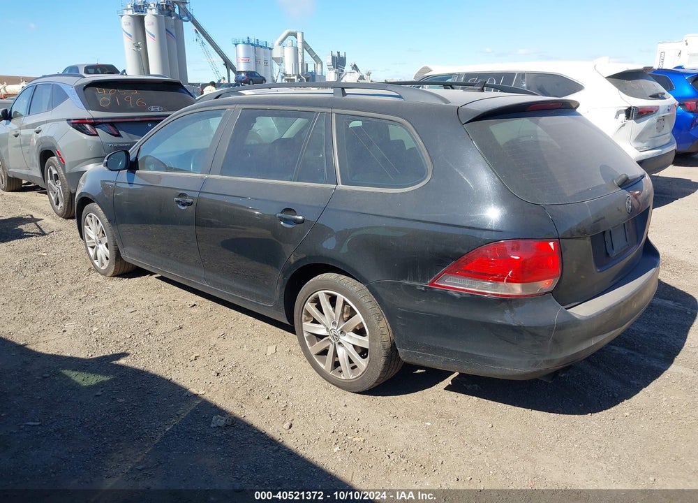 2013 VOLKSWAGEN JETTA SPORTWAGEN 2.0L TDI VIN: 3VWPL7AJ4DM600851