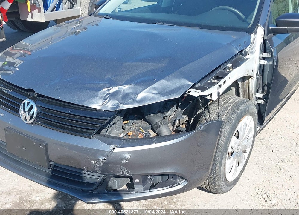 2012 VOLKSWAGEN JETTA 2.0L S VIN: 3VW2K7AJ9CM382711