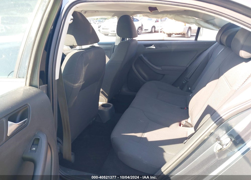 2012 VOLKSWAGEN JETTA 2.0L S VIN: 3VW2K7AJ9CM382711