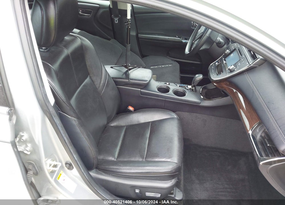 2015 TOYOTA AVALON HYBRID XLE TOURING VIN: 4T1BD1EB5FU048314