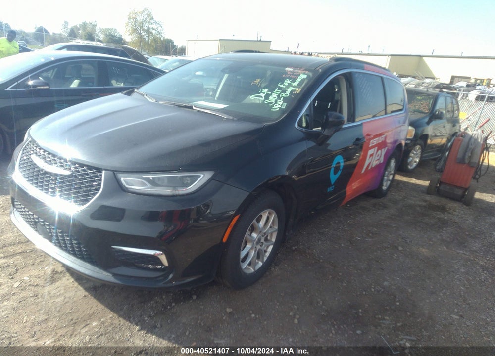 2022 CHRYSLER PACIFICA TOURING L VIN: 2C4RC1BG5NR168079
