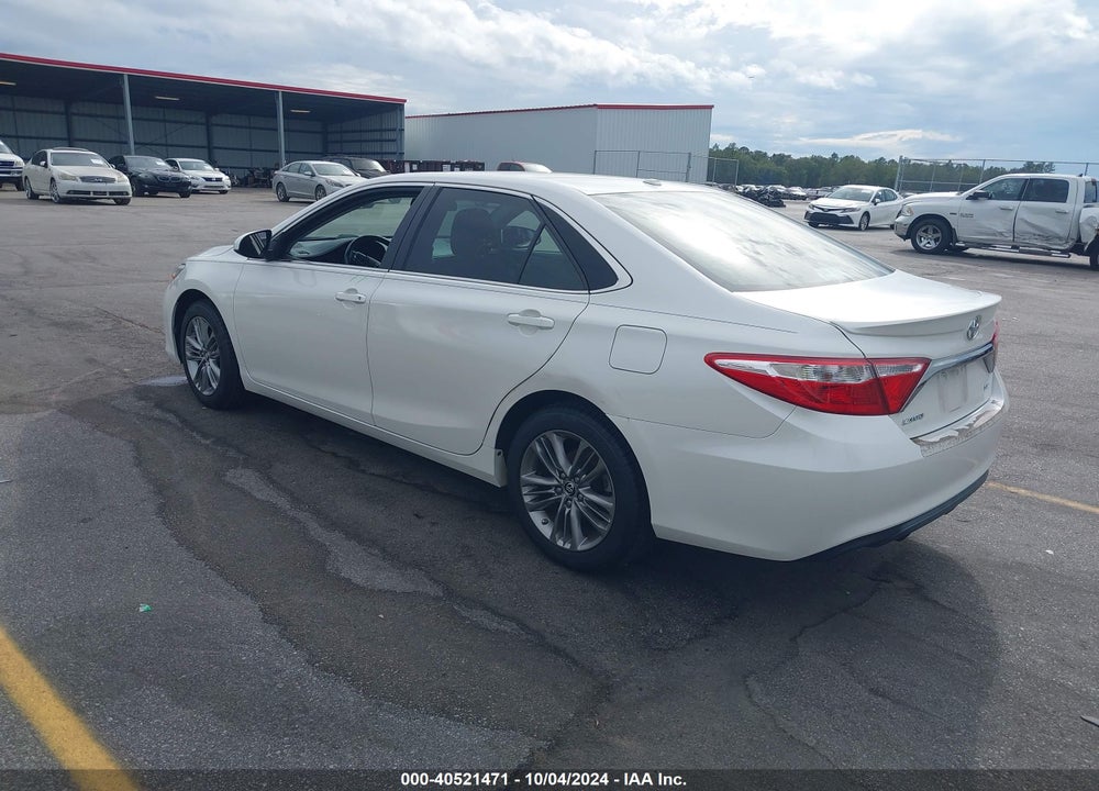 2015 TOYOTA CAMRY SE VIN: 4T1BF1FKXFU060385