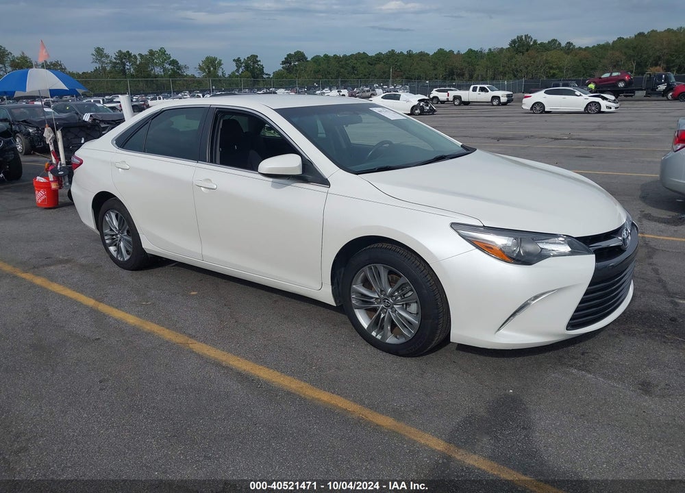 2015 TOYOTA CAMRY SE VIN: 4T1BF1FKXFU060385