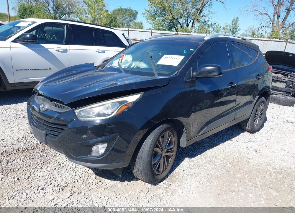 2015 HYUNDAI TUCSON SE VIN: KM8JU3AG3FU030953