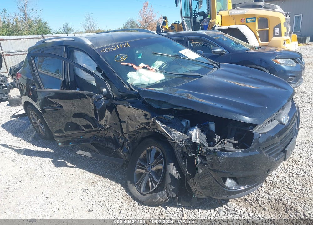 2015 HYUNDAI TUCSON SE VIN: KM8JU3AG3FU030953