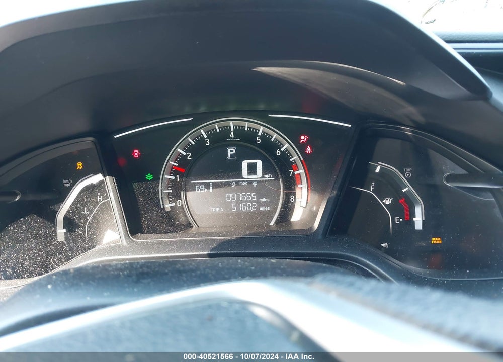 2018 HONDA CIVIC LX VIN: 2HGFC2F55JH574138