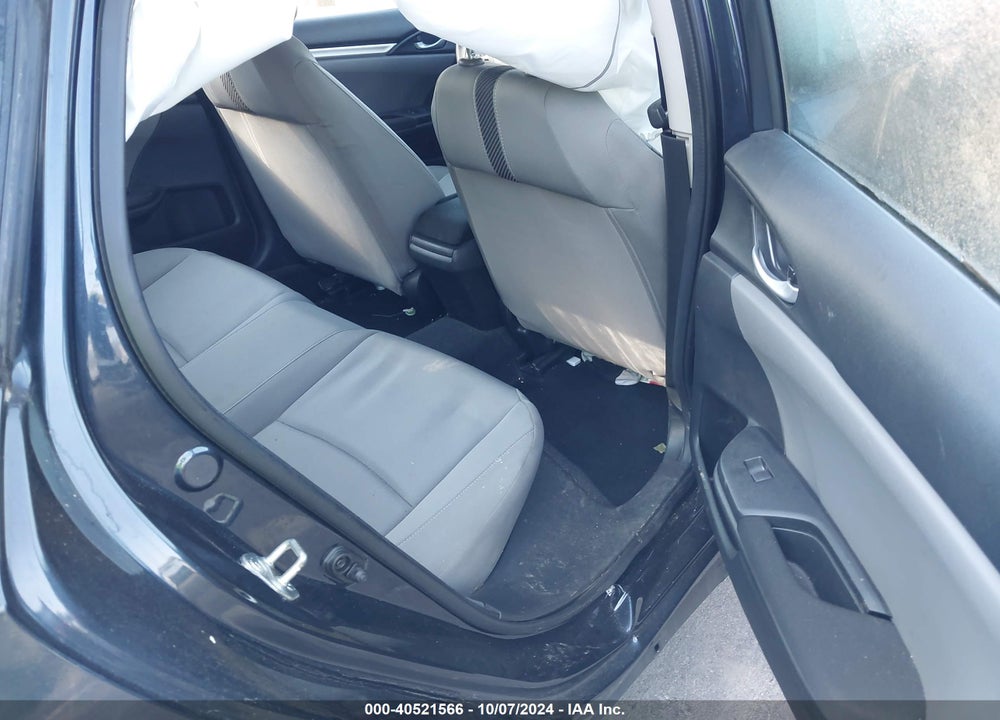 2018 HONDA CIVIC LX VIN: 2HGFC2F55JH574138