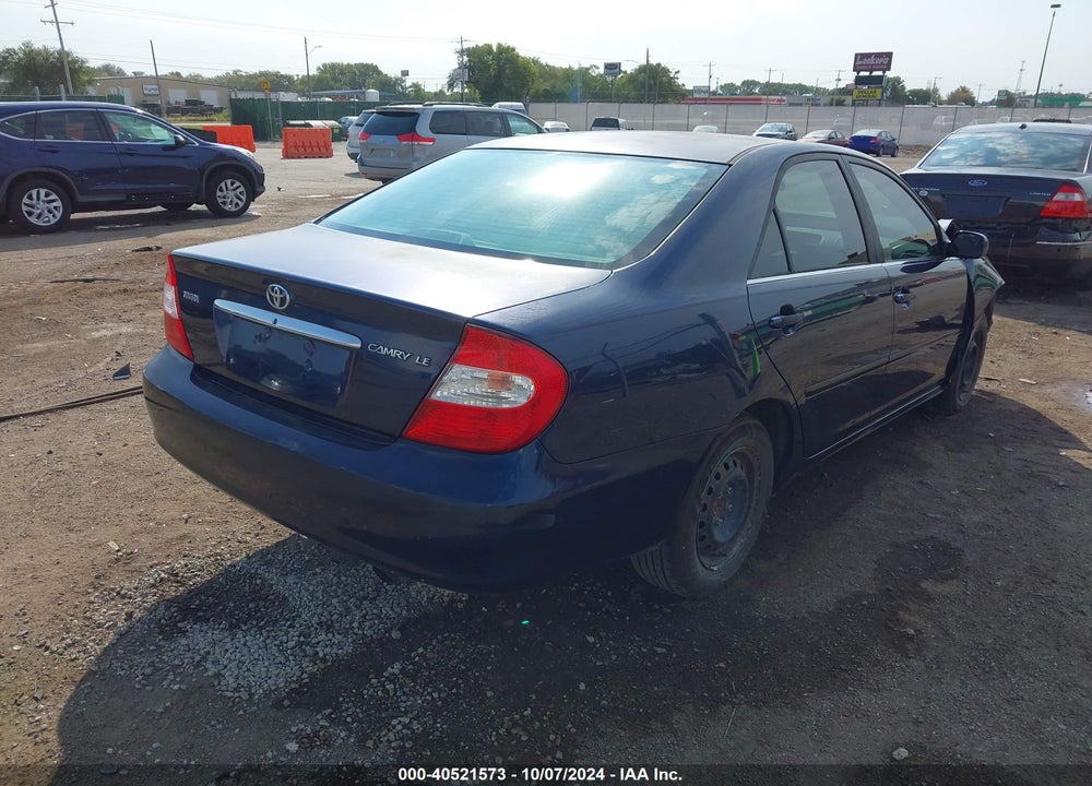 2004 TOYOTA CAMRY LE VIN: JTDBE32K640265487