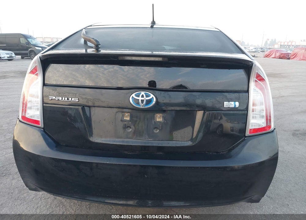 2013 TOYOTA PRIUS TWO VIN: JTDKN3DU8D5687973
