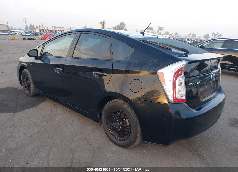 2013 TOYOTA PRIUS TWO VIN: JTDKN3DU8D5687973