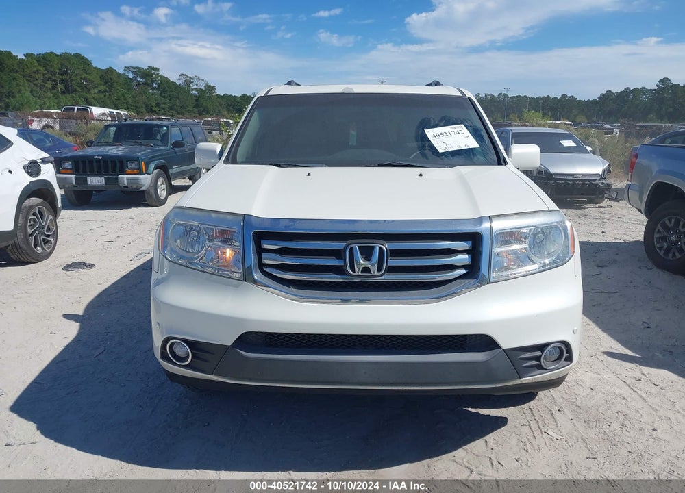 2013 HONDA PILOT TOURING VIN: 5FNYF3H95DB041446
