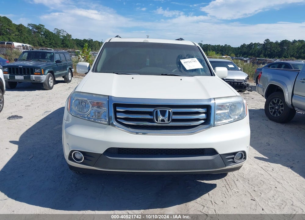 2013 HONDA PILOT TOURING VIN: 5FNYF3H95DB041446