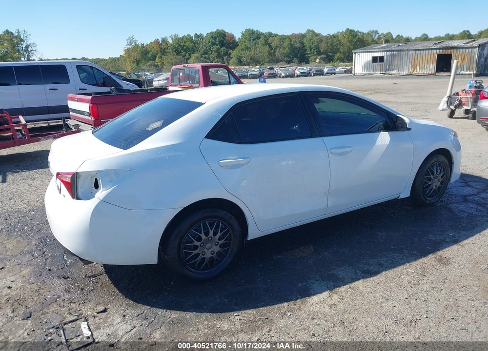 2018 TOYOTA COROLLA LE VIN: 5YFBURHEXJP784745