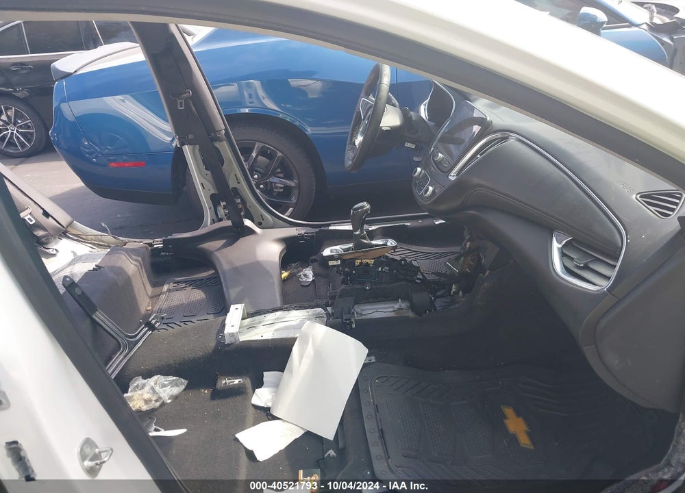 2018 CHEVROLET MALIBU VIN: 1G1ZE5SX2JF200398