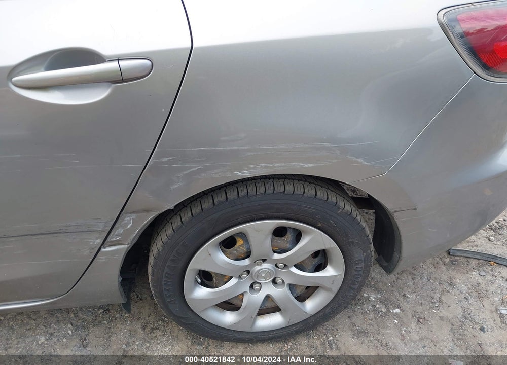 2013 MAZDA 3 I SPORT VIN: JM1BL1U72D1845977