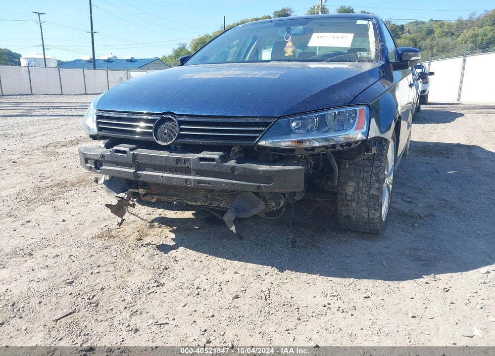 2014 VOLKSWAGEN JETTA 2.0L TDI VIN: 3VWLL7AJ4EM422200