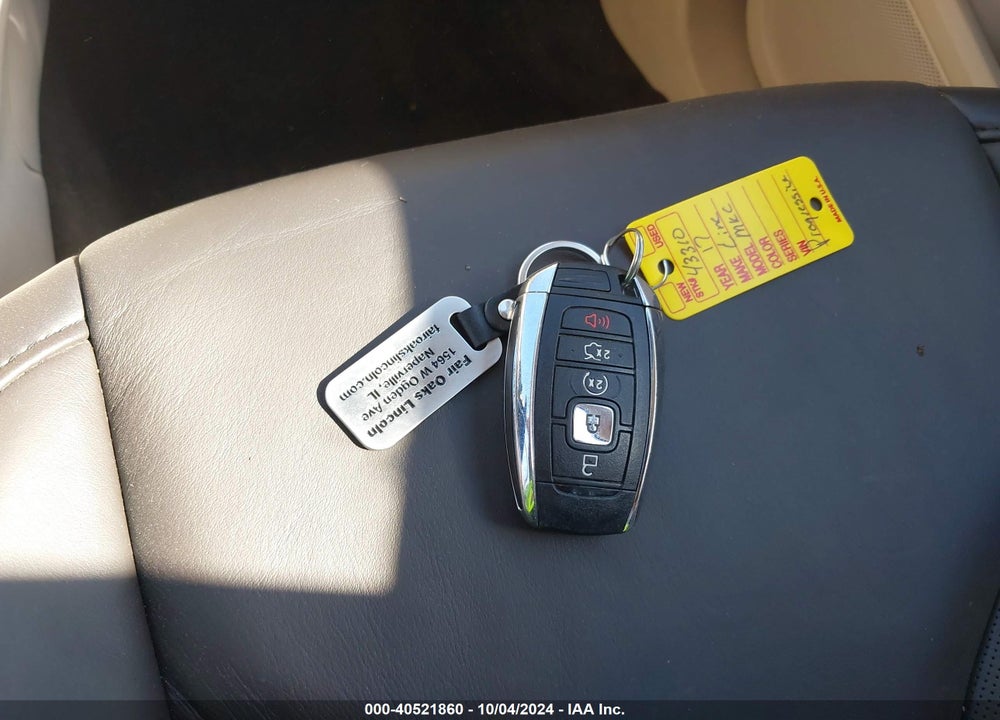2017 LINCOLN MKC SELECT VIN: 5LMCJ2D97HUL04941