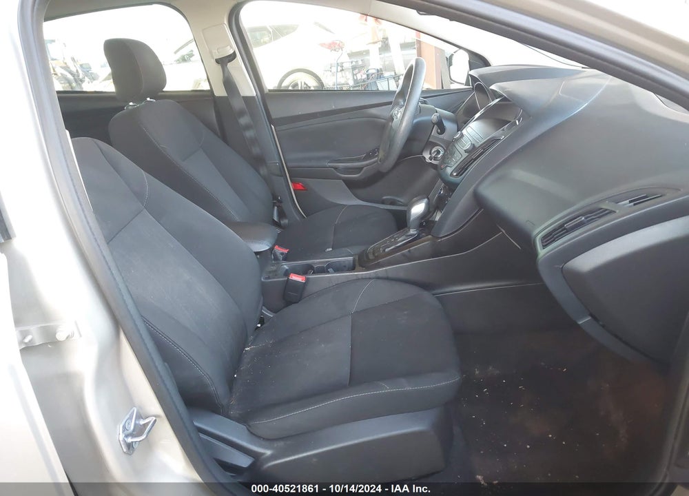2018 FORD FOCUS SE VIN: 1FADP3F28JL313276