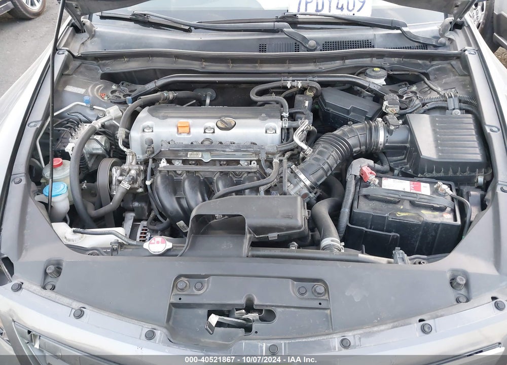 2011 HONDA ACCORD 2.4 LX-S VIN: 1HGCS1B37BA015565